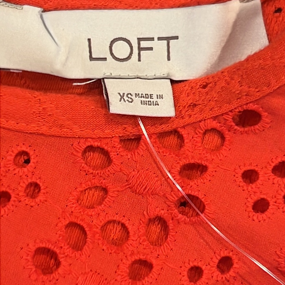 NWT LOFT Eyelet Flutter Sleeve Top Red Size XS Feminine - Picture 5 of 14